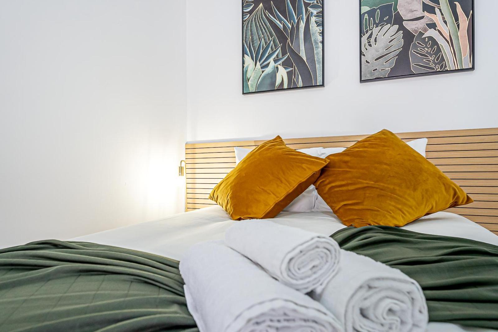 April Square By Lisbon With Sintra Hotel Амадора Екстериор снимка
