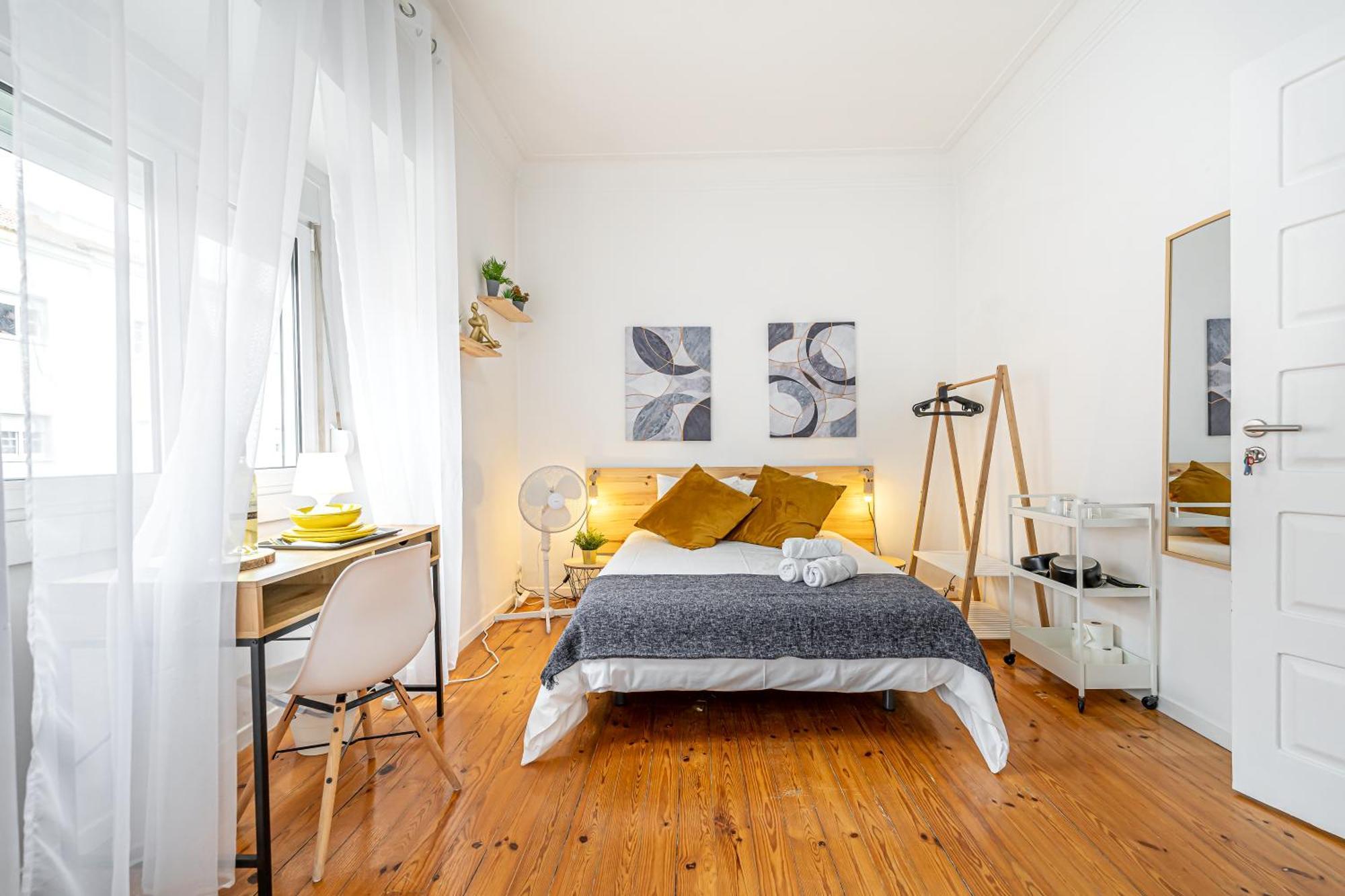 April Square By Lisbon With Sintra Hotel Амадора Екстериор снимка