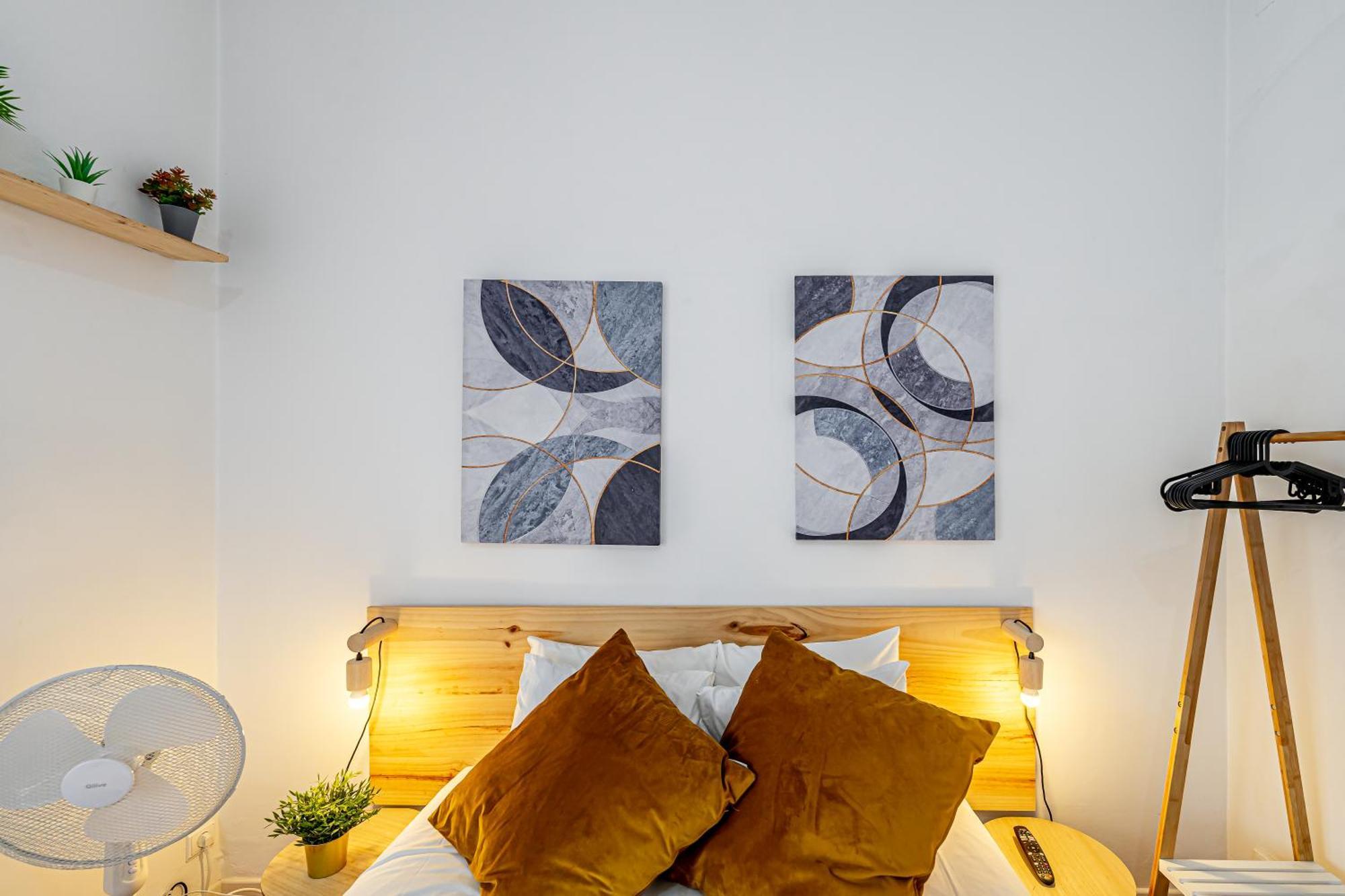 April Square By Lisbon With Sintra Hotel Амадора Екстериор снимка