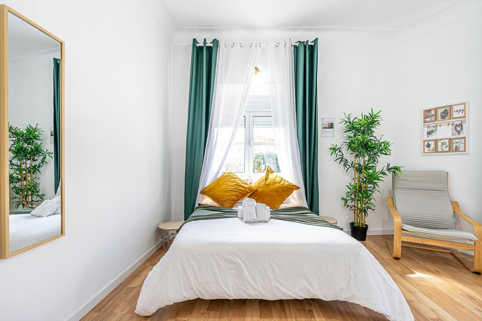 April Square By Lisbon With Sintra Hotel Амадора Екстериор снимка