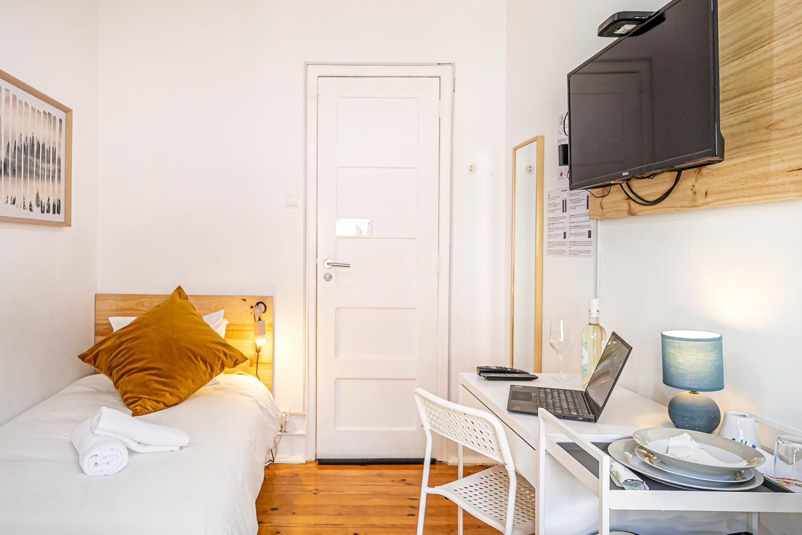 April Square By Lisbon With Sintra Hotel Амадора Екстериор снимка